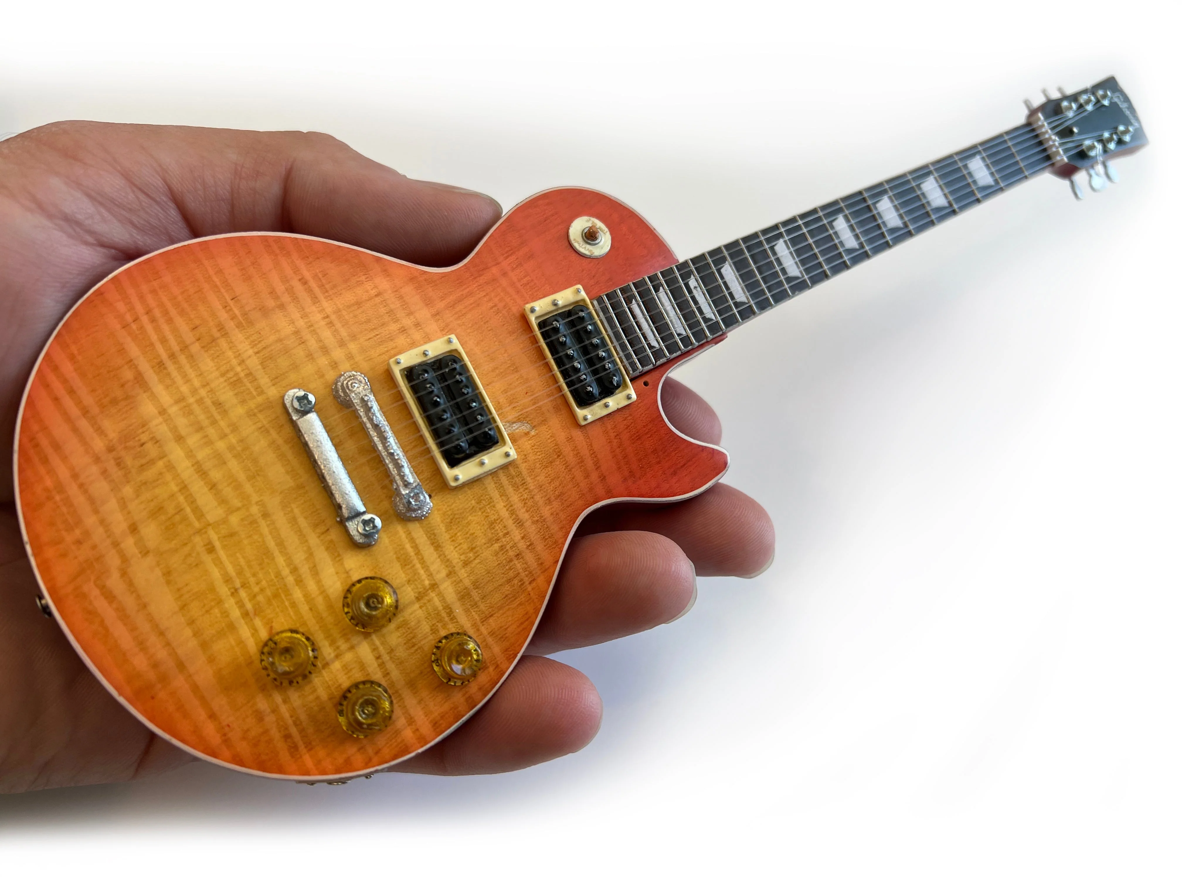 DUANE ALLMAN 1959 GIBSON LES PAUL CHERRY SUNBURST MINIATURE GUITAR MODEL - Image 6