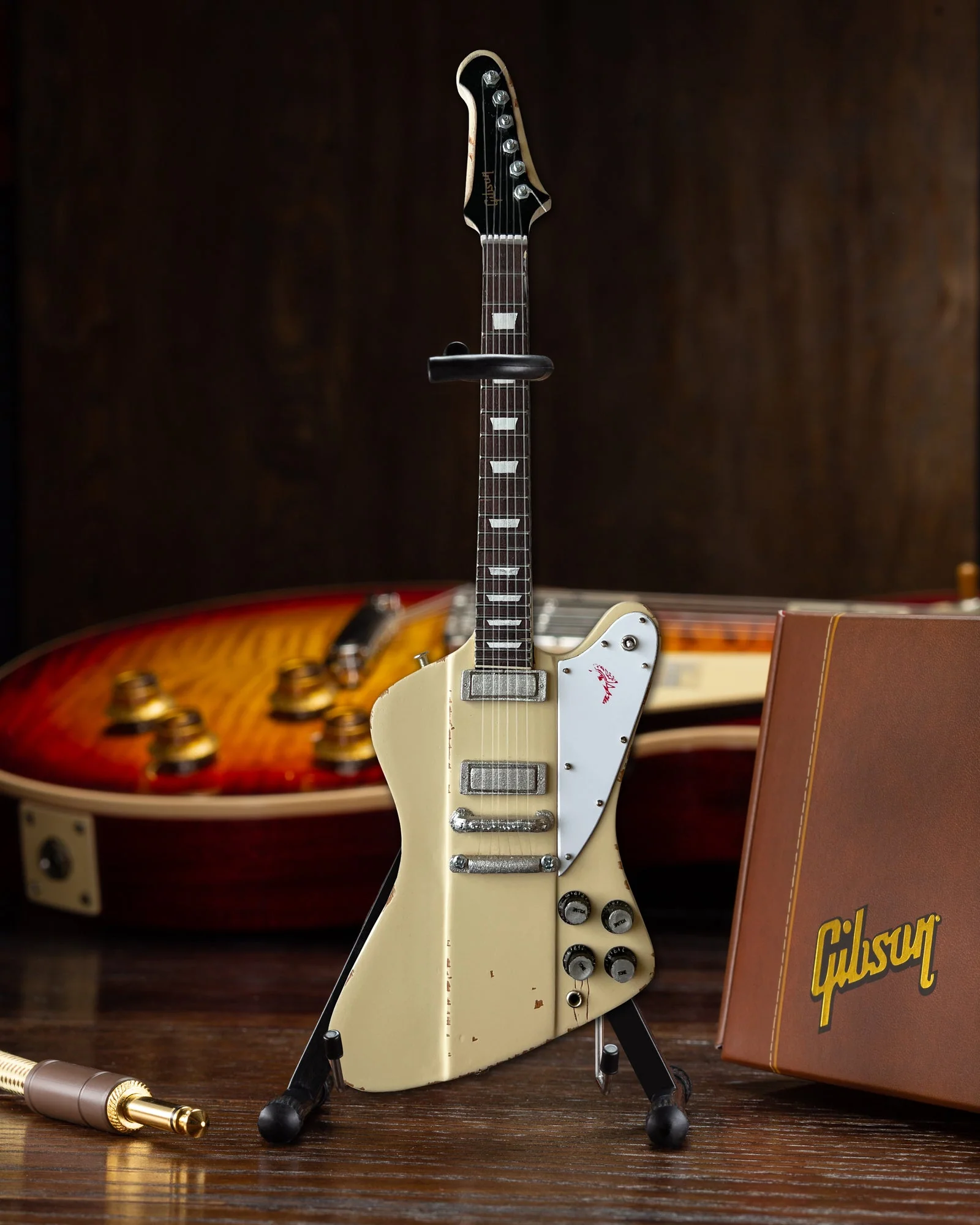 JOHNNY WINTER 1964 GIBSON FIREBIRD V POLARIS WHITE 1.4 SCALE MINI GUITAR - VINTAGE & DISTRESSED - Image 3