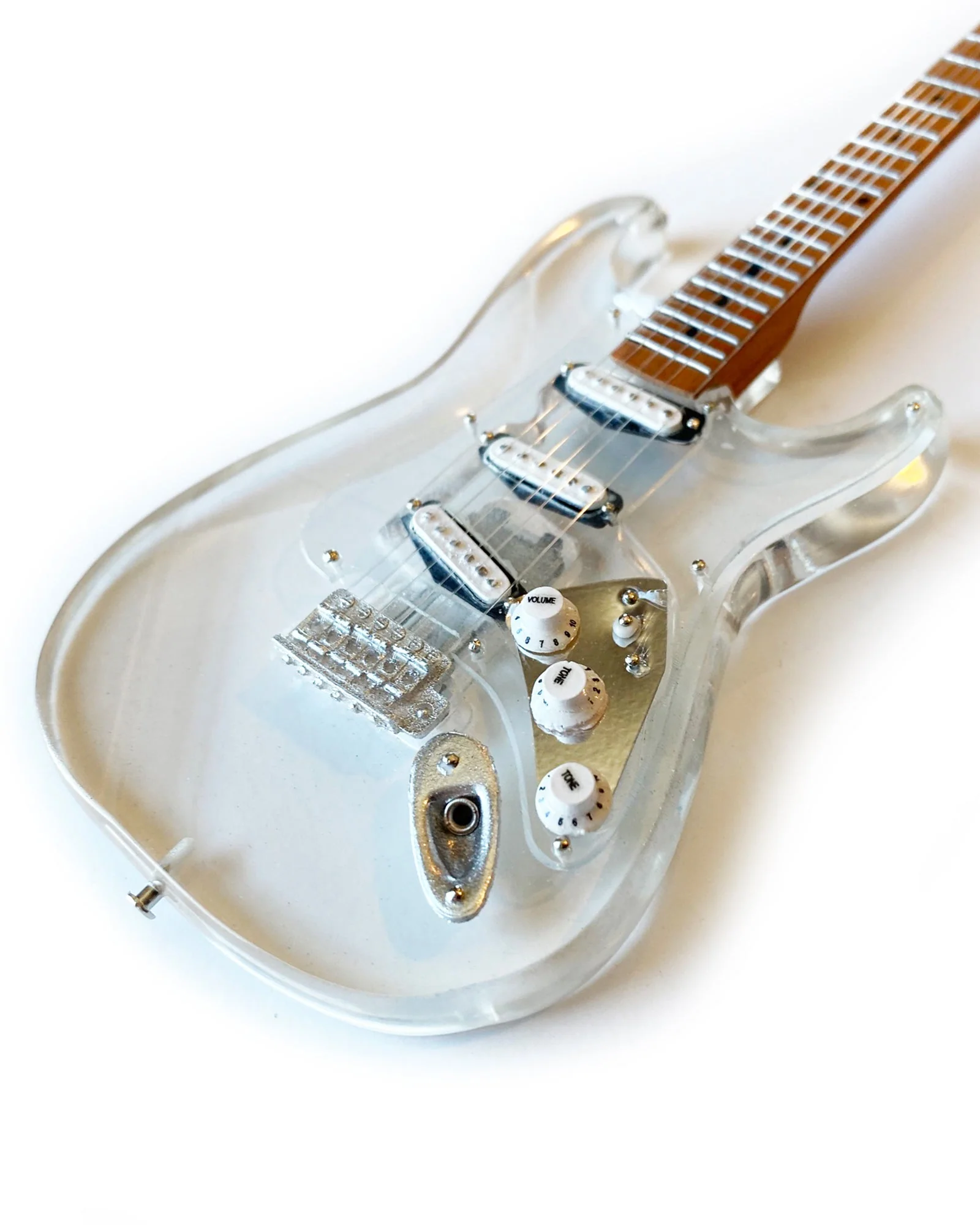 LICENSED FENDER' STRAT' SIGNATURE CLEAR ACRYLIC MINI GUITAR