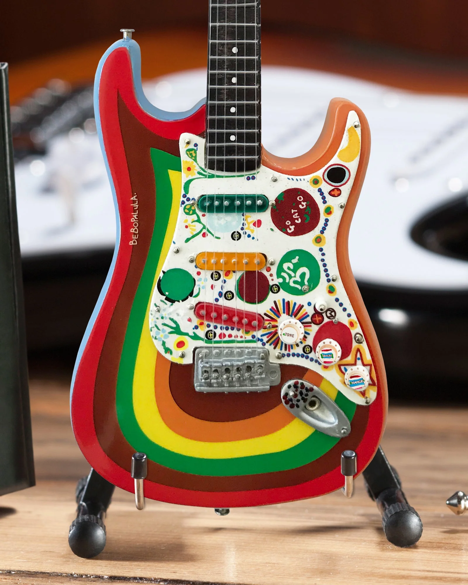 OFFICIALLY LICENSED GEORGE HARRISON FENDER' STRAT' ROCKY MINI GUITAR REPLICA - FAB FOUR - Image 5