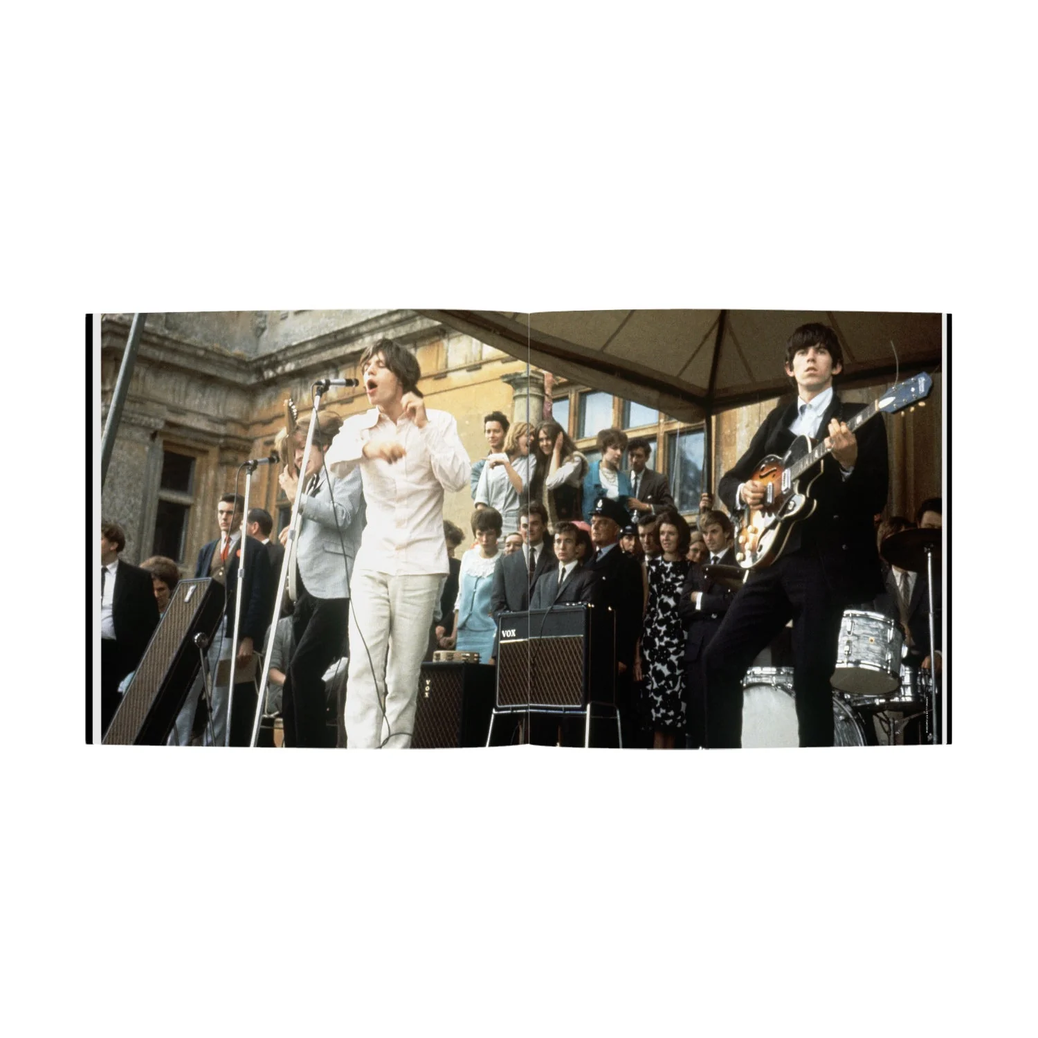 THE ROLLING STONES x GOLDMINE "EARLY YEARS" SPECIAL COLLECTOR’S EDITION SOFTCOVER BOOK - Image 4